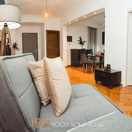 Firstlineskg3 Moodsolutions Living Thessaloníki